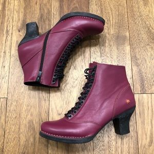 Art Company size 41 purple leather lace up mid calf boots with zipper heel
